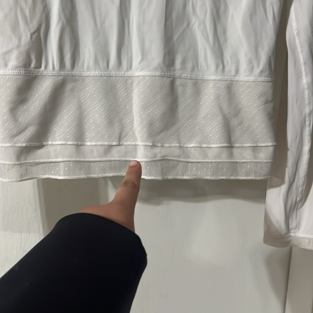 Lululemon long sleeve shirt - Picture 3 of 6
